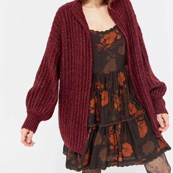 NWOT Urban Outfitters cardigan size S - Picture 1 of 7
